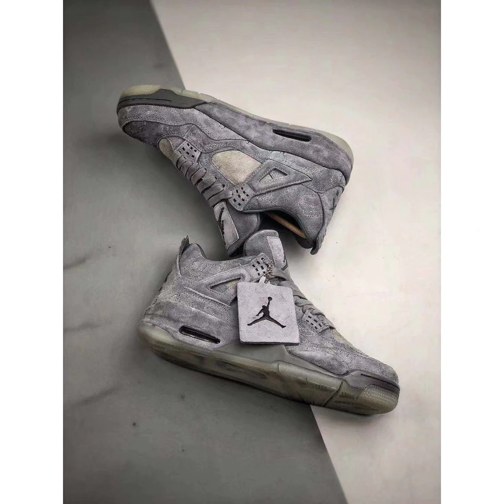 New Air Jordan 4 sneakers for men, Libby Eye model, with air valve, casual style.