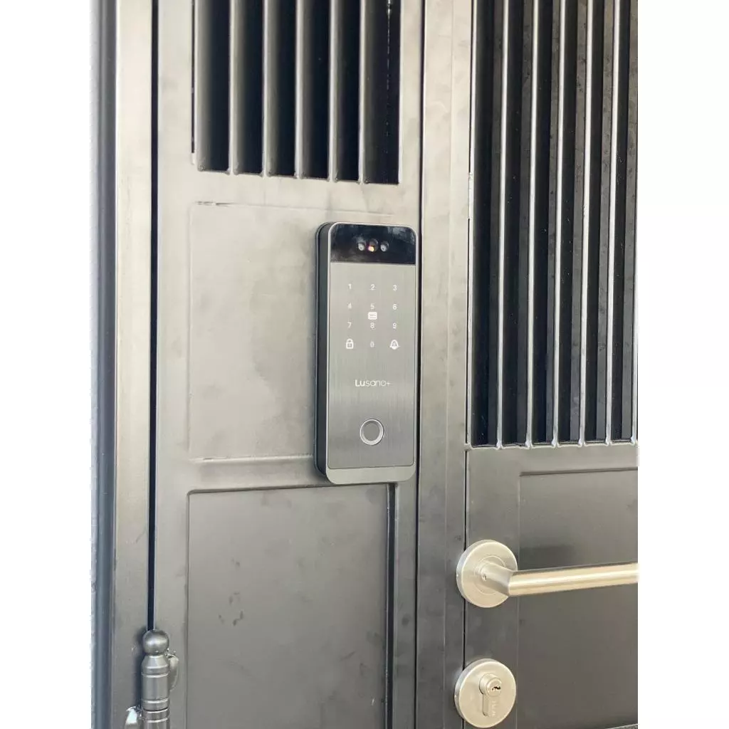 [NEW LAUNCH] [SG SELLER & CHEAPEST IN SG] Lusano+ Cheapest Palm & Face Recognition Gate Digital Lock