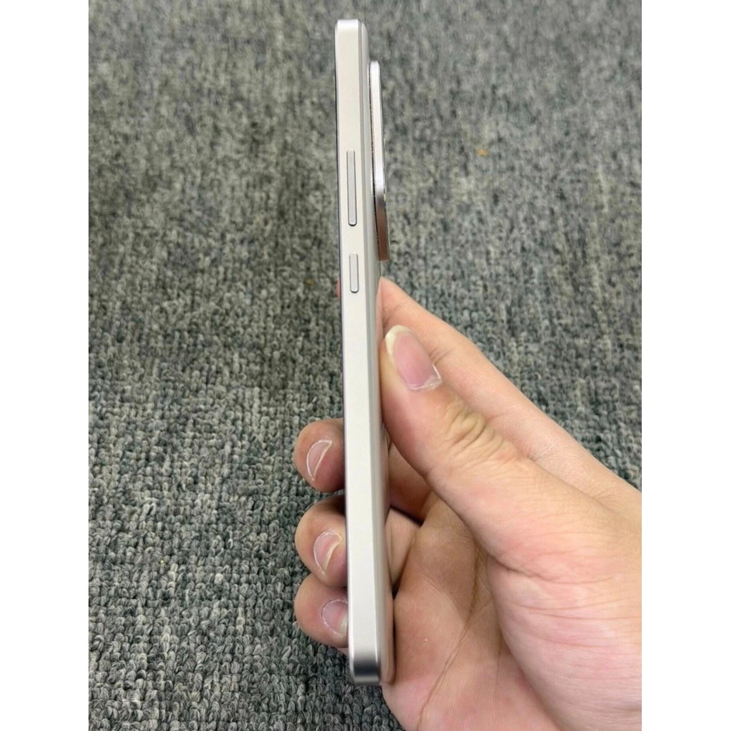 icon arrow left boldicon arrow right bold Share:  0 VIVO iQOO Z10 Turbo Pro | 6.78" 144Hz 1260 x 2800 pixels | 7000 mAh 120W All Colors Good Function Original Used Phone