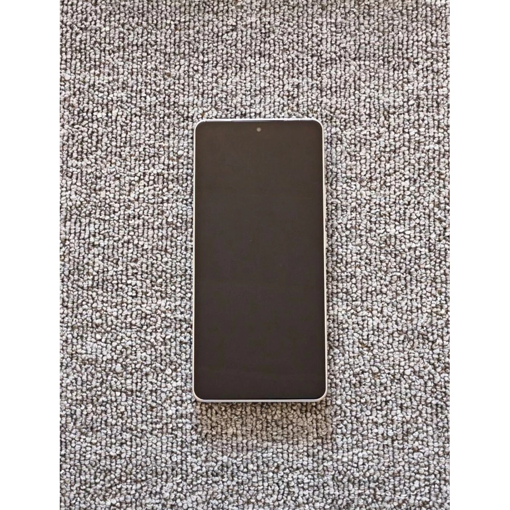 icon arrow left boldicon arrow right bold Share:  0 VIVO iQOO Z10 Turbo Pro | 6.78" 144Hz 1260 x 2800 pixels | 7000 mAh 120W All Colors Good Function Original Used Phone